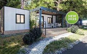 Arena Stupice Camping Homes Premantura 2*